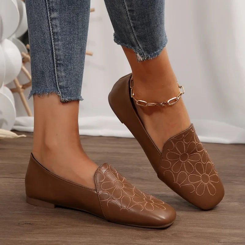 Gardenia Orthopedic Shoe