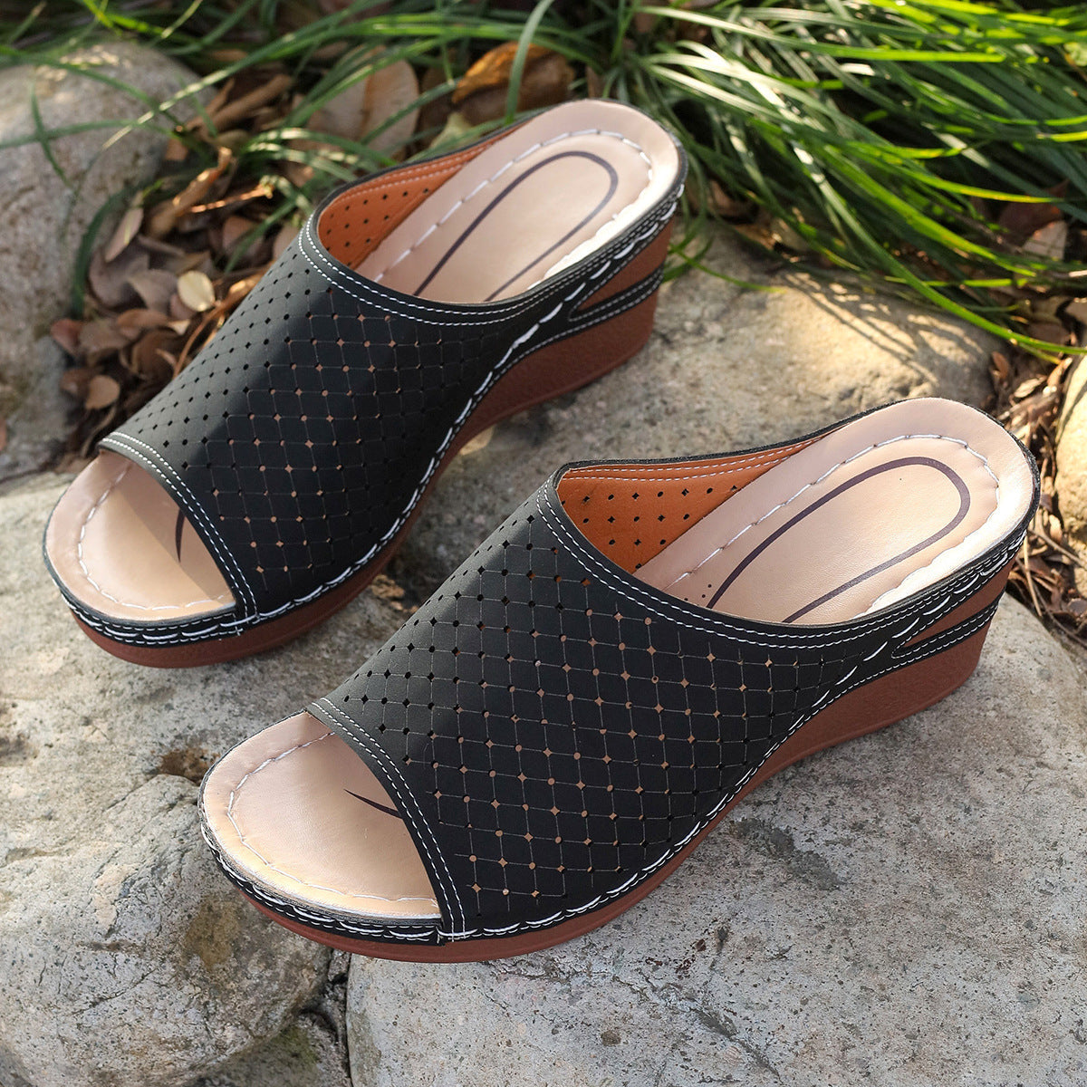 Meissa Orthopedic Sandal