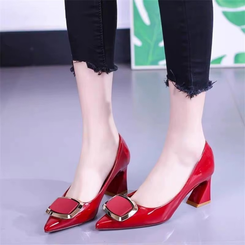 Vitalle Orthopedic High-Heel Shoe