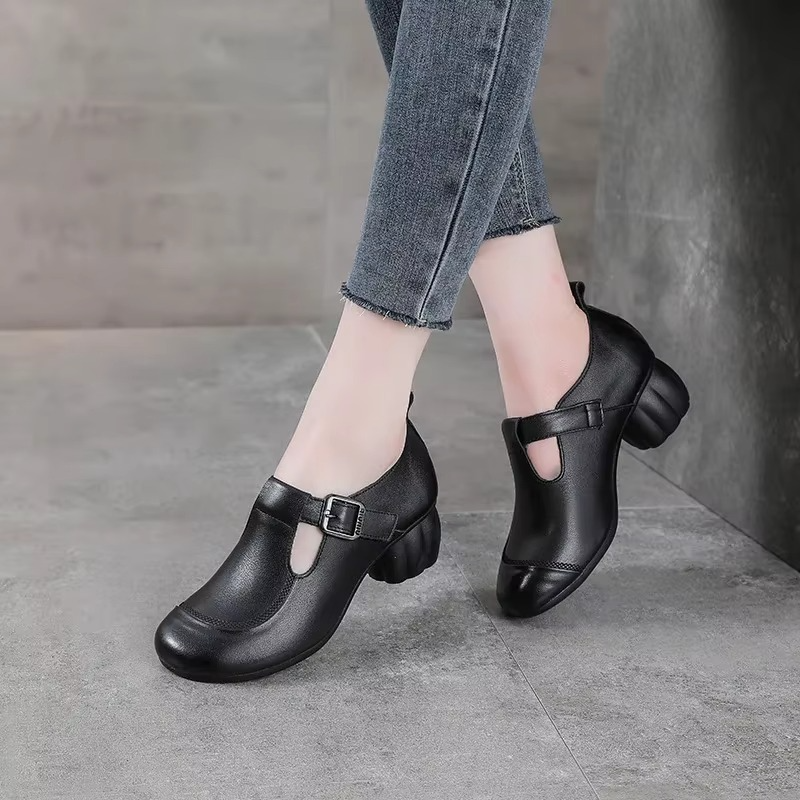 Vittoria Orthopedic Shoe