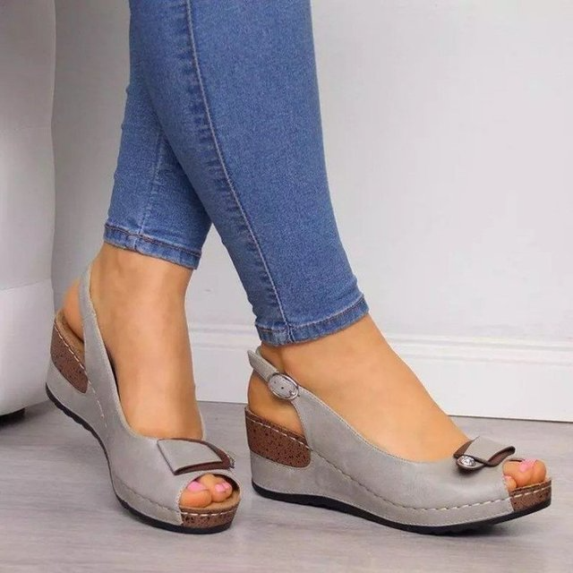 Raze Orthopedic Sandal