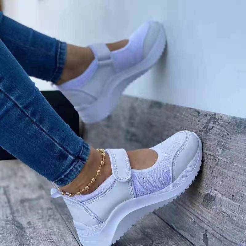 Max Comfort Orthopedic Sneakers