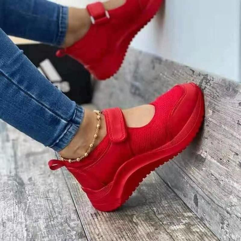 Max Comfort Orthopedic Sneakers