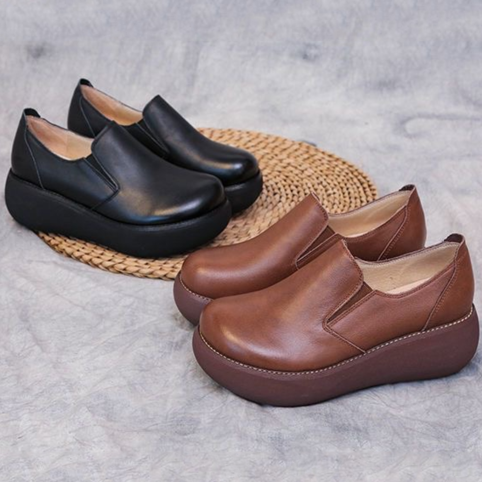 Tradition Orthopedic Shoe