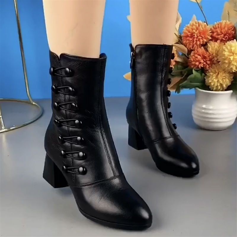 Italian Orthopedic Boot