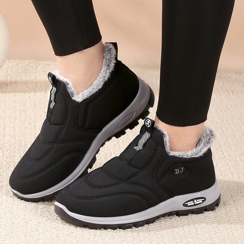 Nevinna Orthopedic Boot