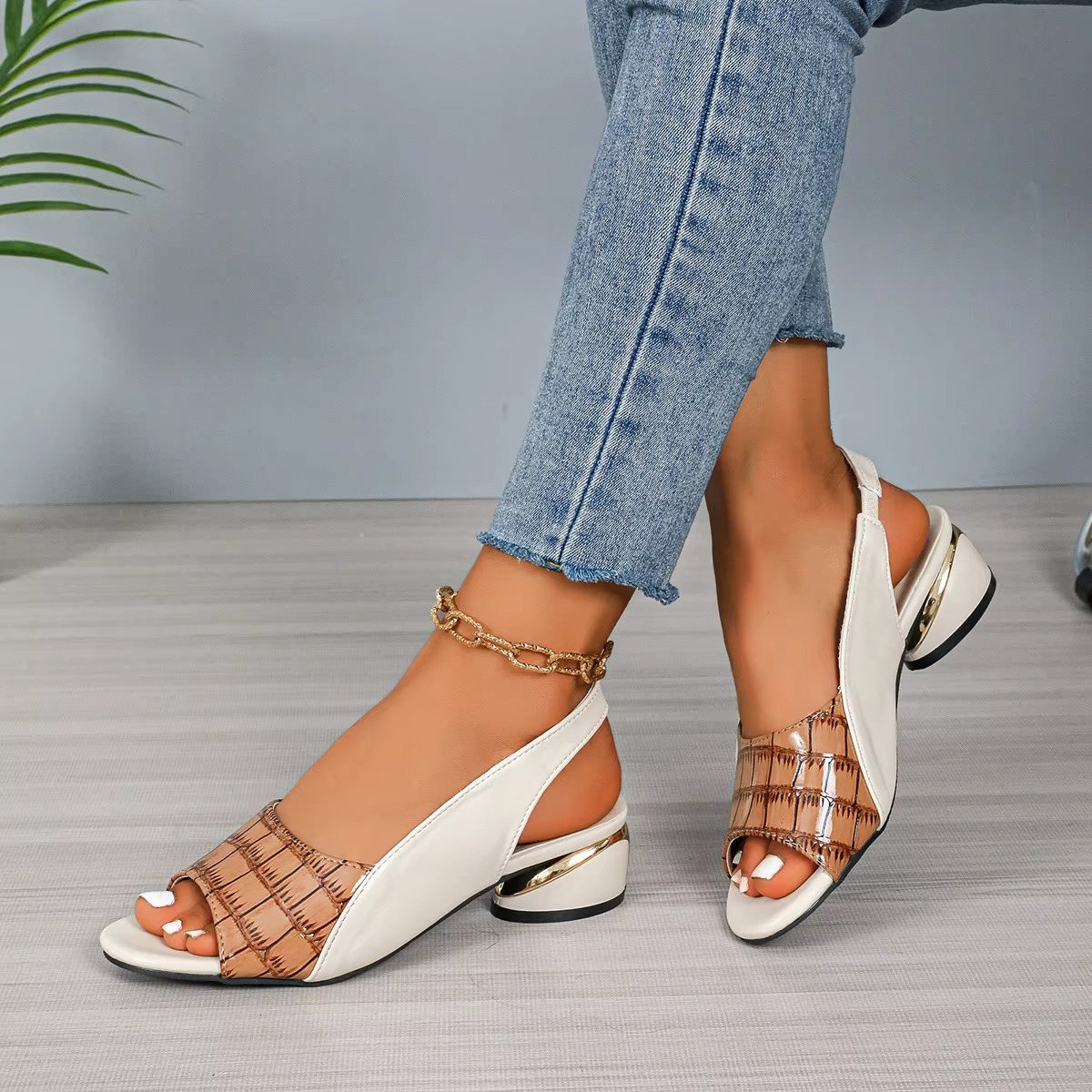 Via Fiore Orthopedic Sandal
