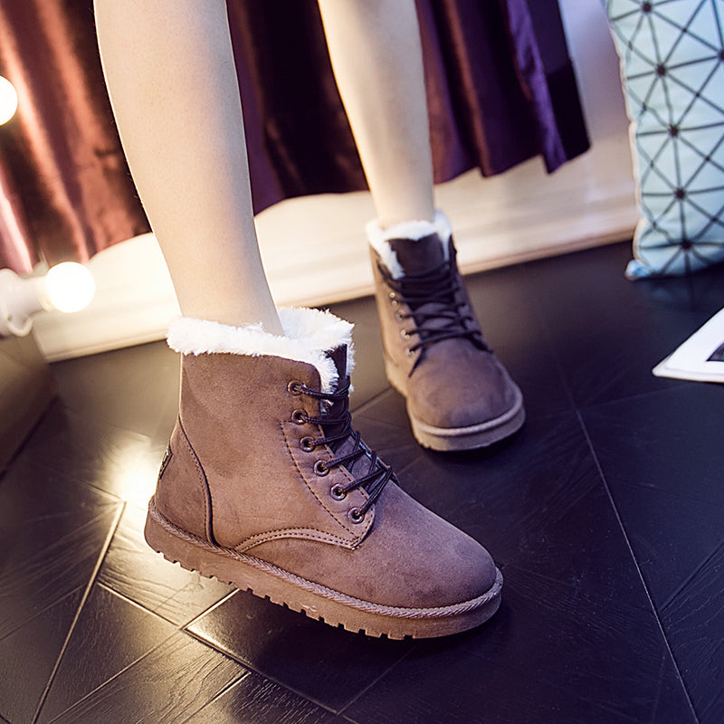 LondonLuxe Orthopedic Boot