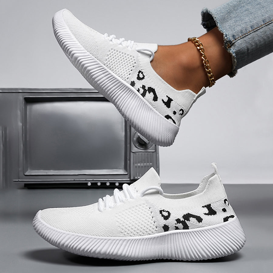 Feline Orthopedic Sneaker