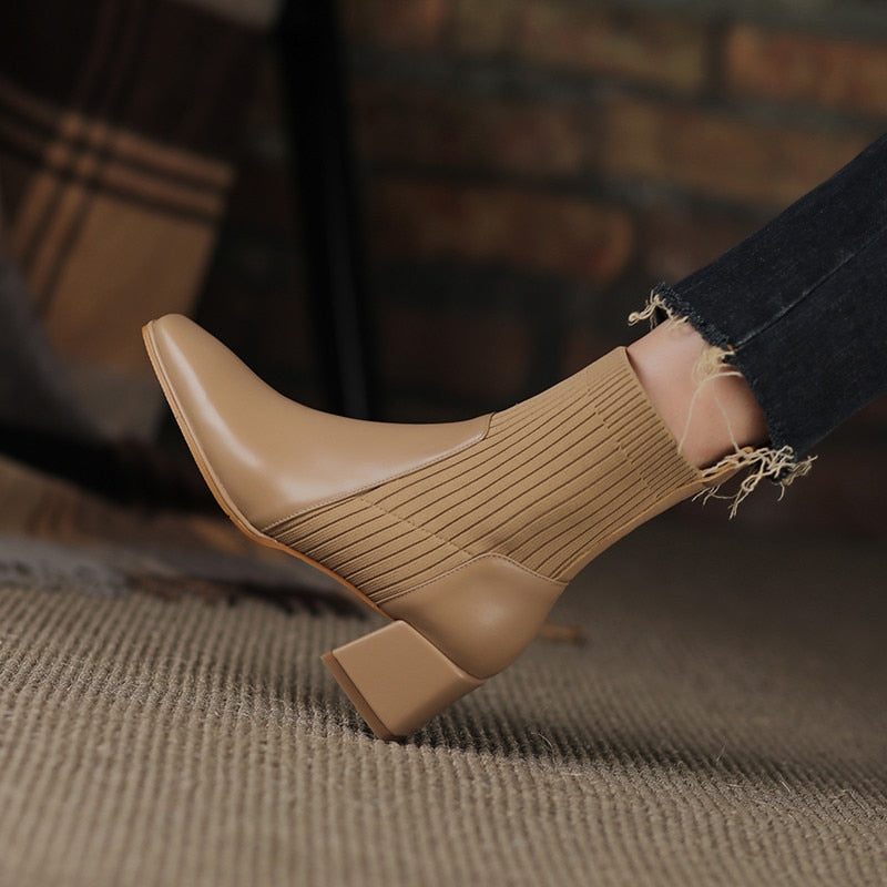 Monique Classic Orthopedic Boot