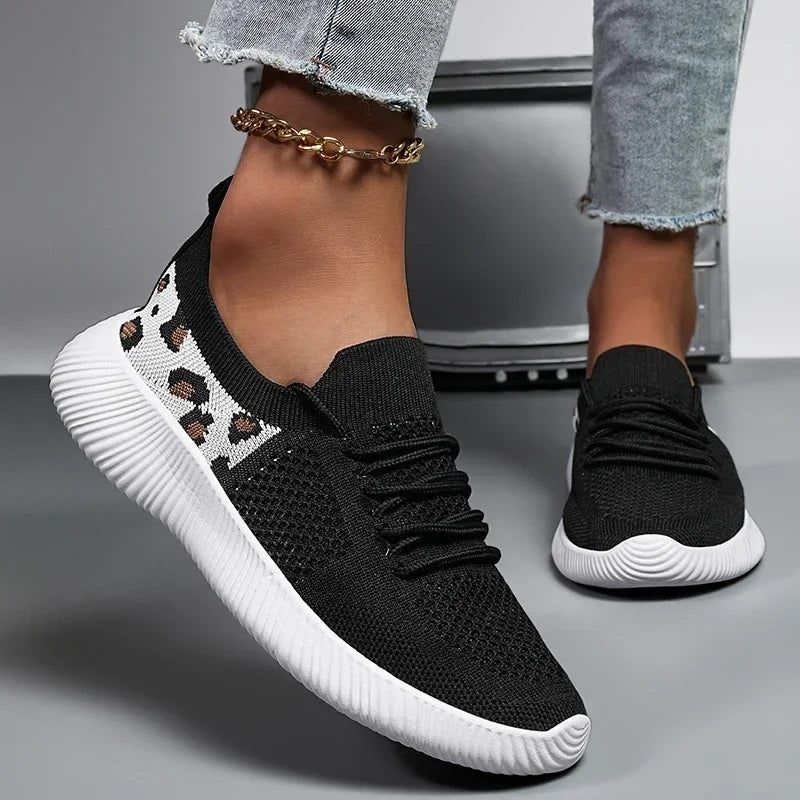 Feline Orthopedic Sneaker