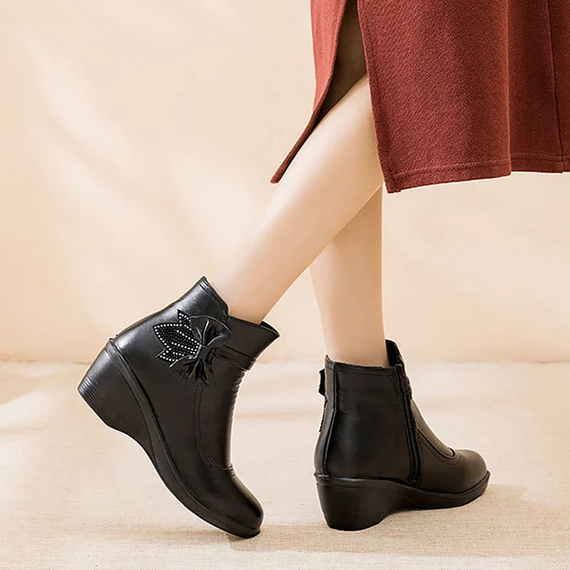 Vivienne Orthopedic Boot