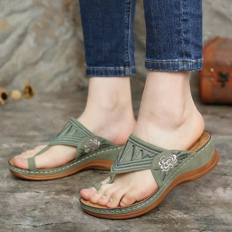 Orthopedic Dutch Clog