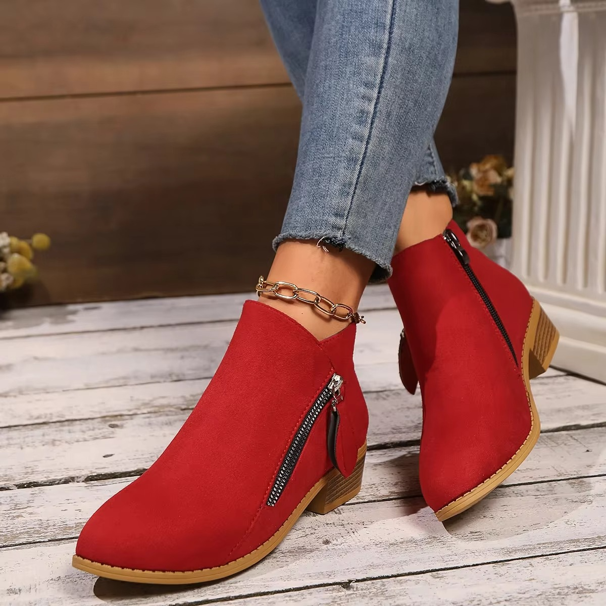 Flora Orthopedic Boot