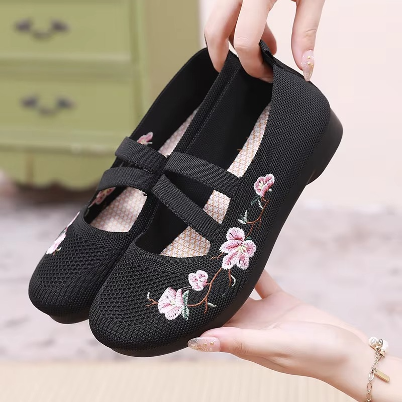 Lília Orthopedic Shoe