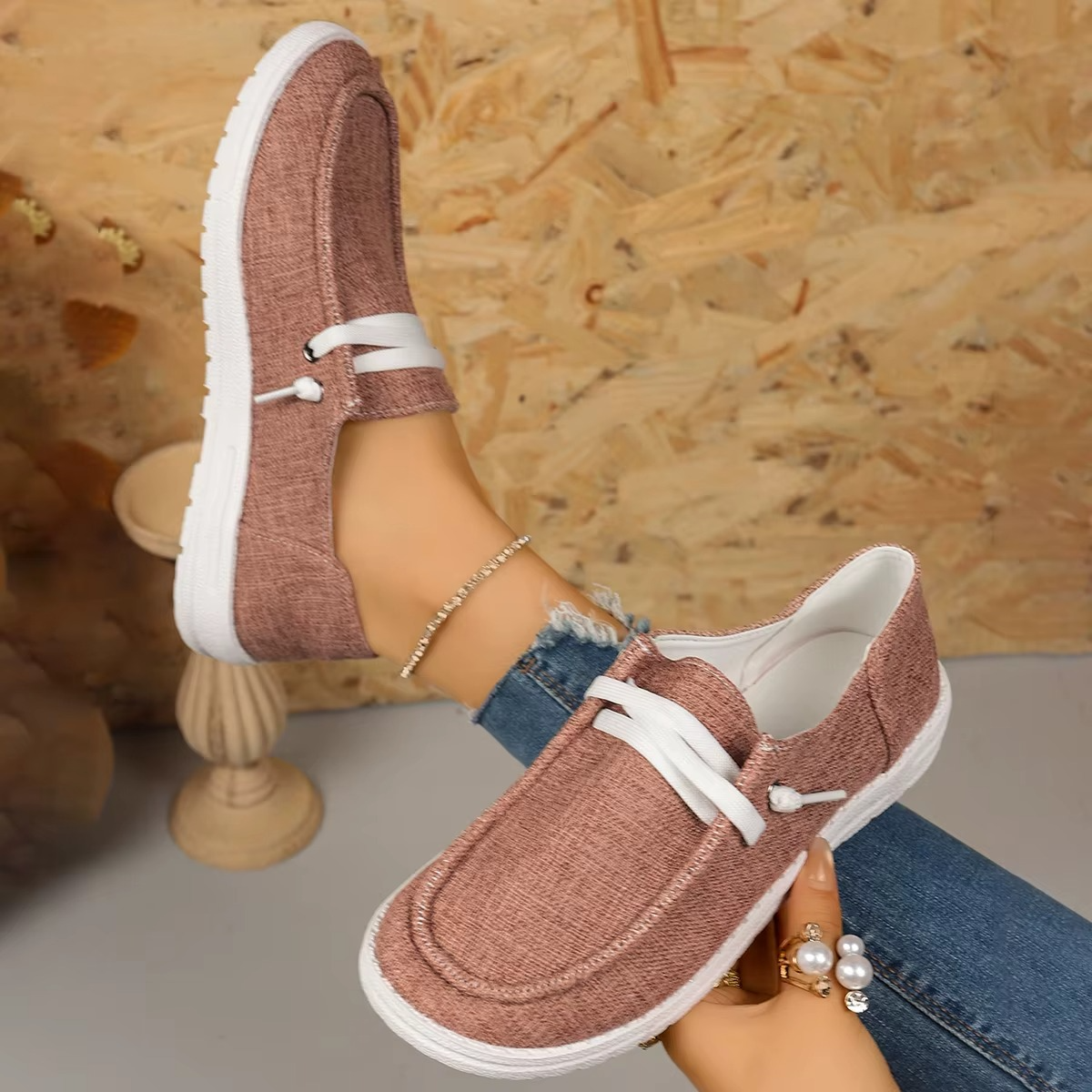 Lya Orthopedic Sneaker
