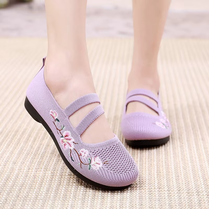 Lília Orthopedic Shoe