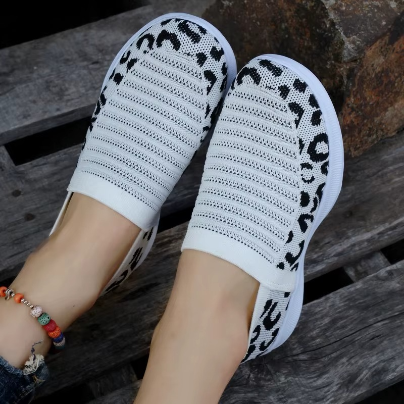 Savanna Orthopedic Sneakers
