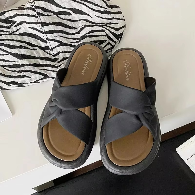 Capri Orthopedic Sandal