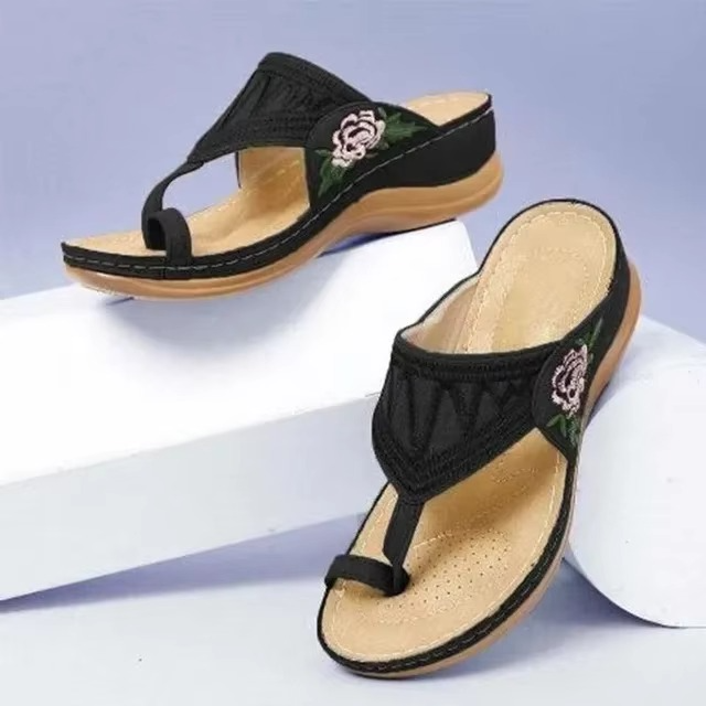 Orthopedic Dutch Clog