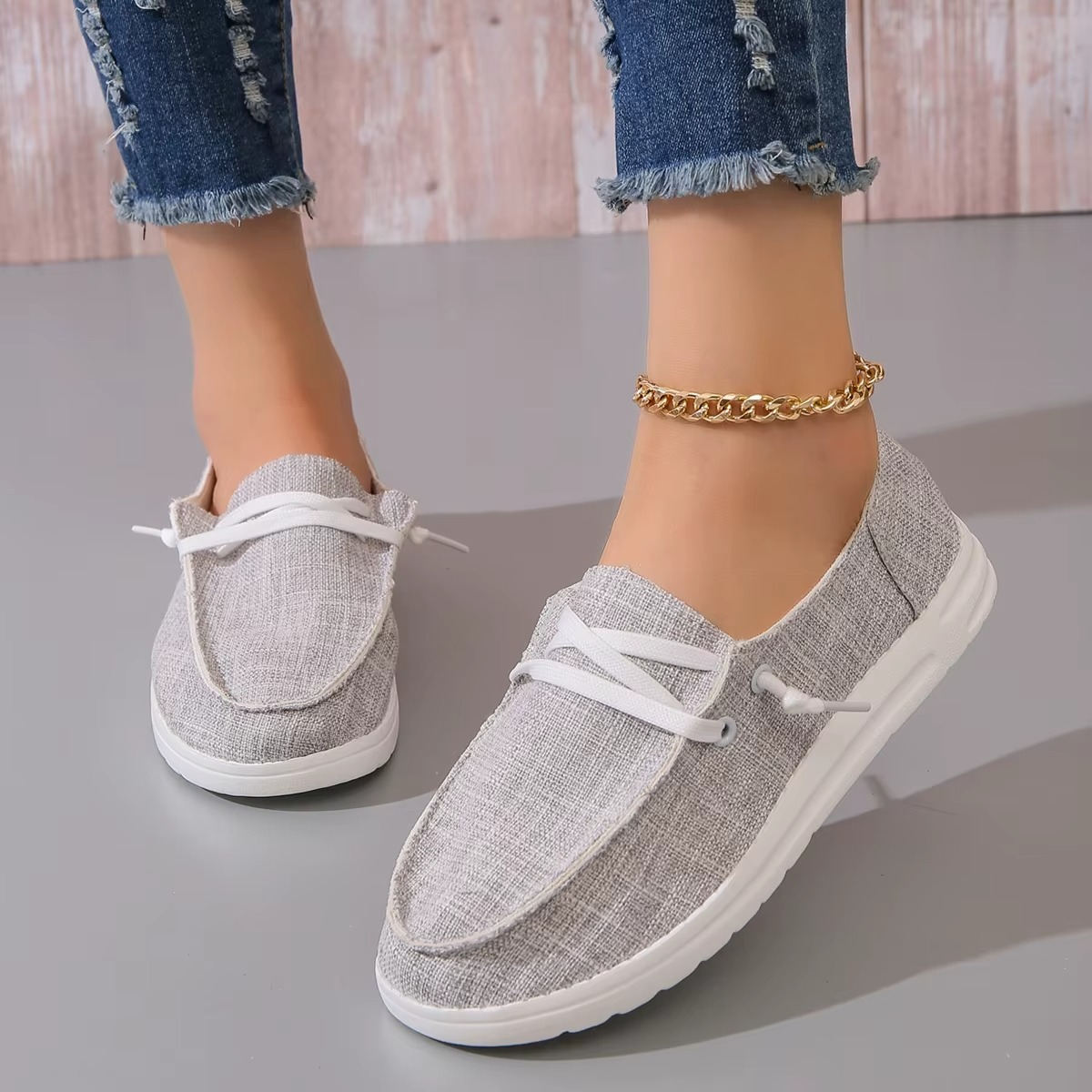 Lya Orthopedic Sneaker