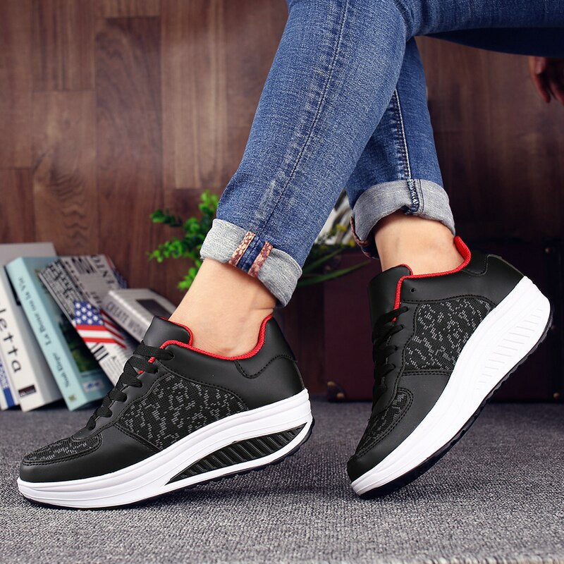 Orthopedic Comfort Line Sneakers
