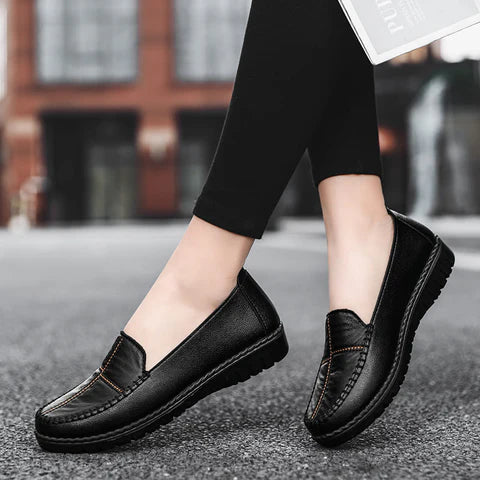MoviComfort Orthopedic Loafer
