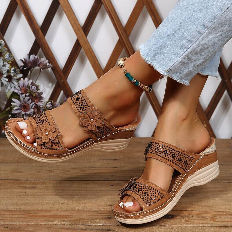 Maia Orthopedic Sandal