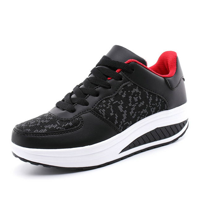 Orthopedic Comfort Line Sneakers