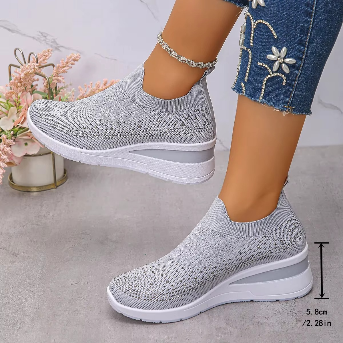 SoftLife Orthopedic Sneaker