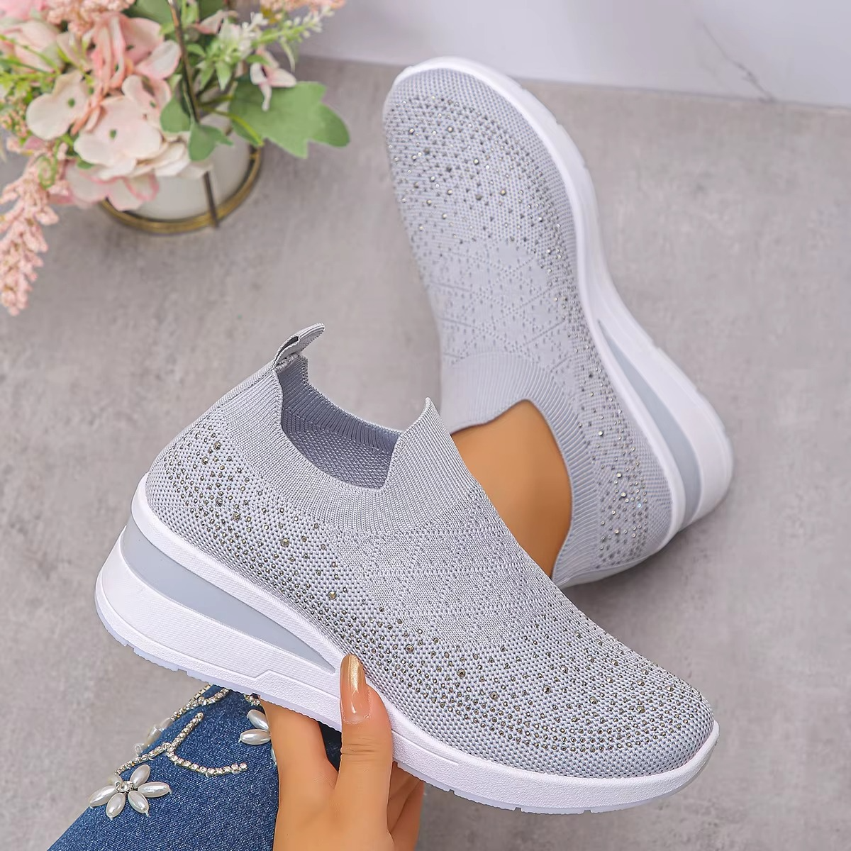SoftLife Orthopedic Sneaker