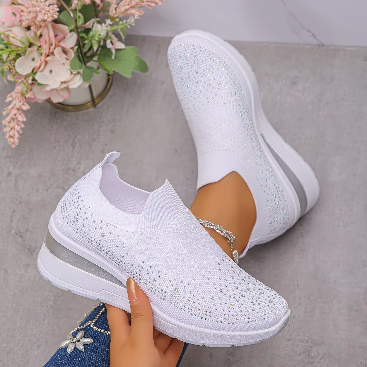 SoftLife Orthopedic Sneaker