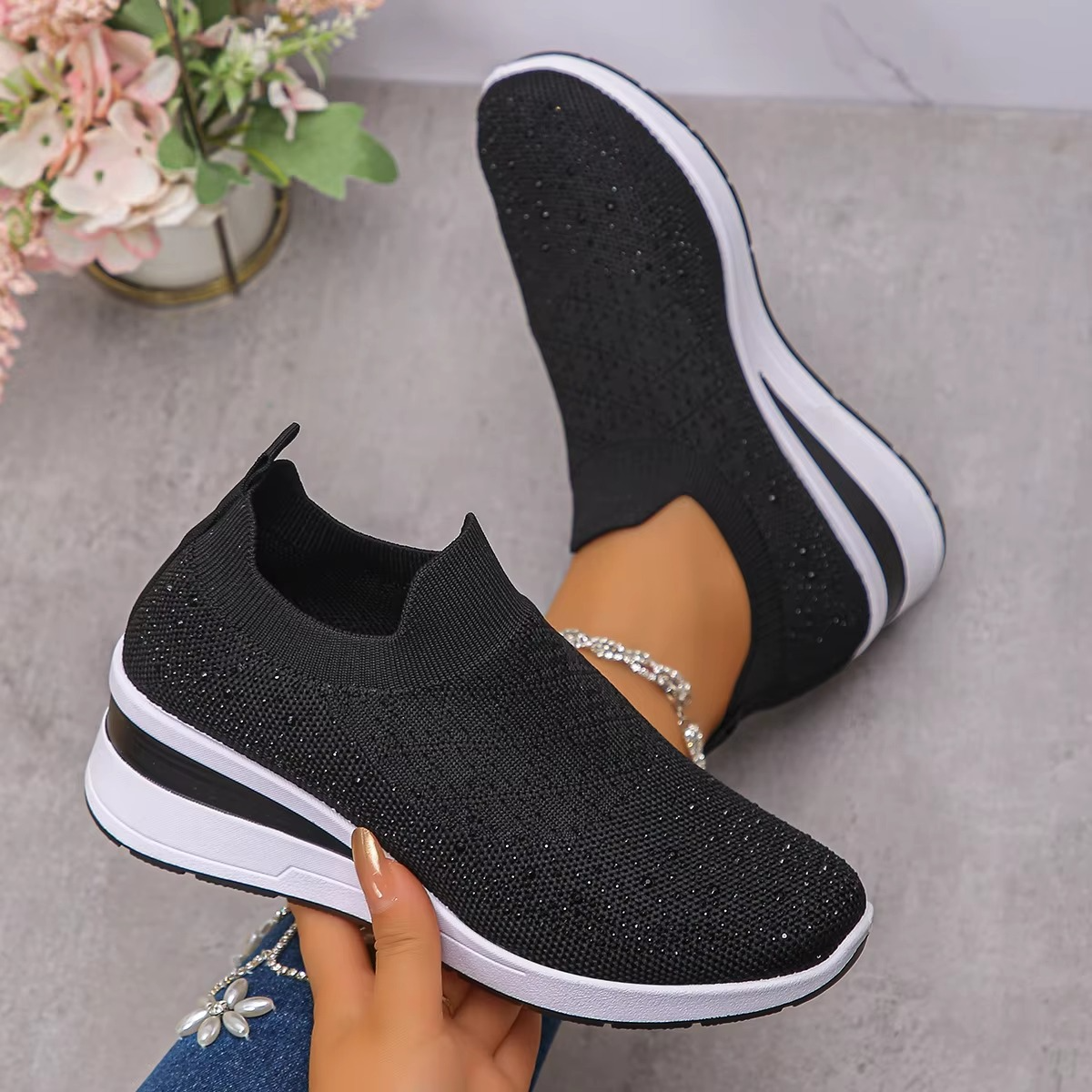 SoftLife Orthopedic Sneaker