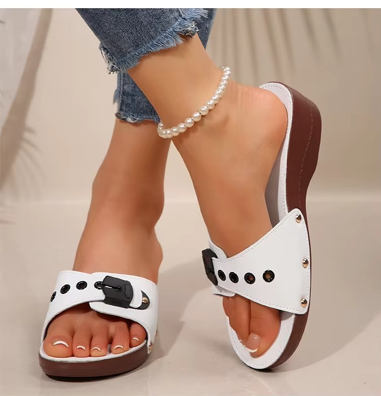 PureSoft Orthopedic Sandal