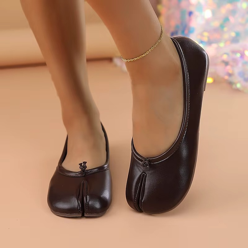 Hanna Orthopedic Shoe