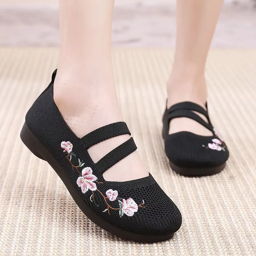 Lília Orthopedic Shoe