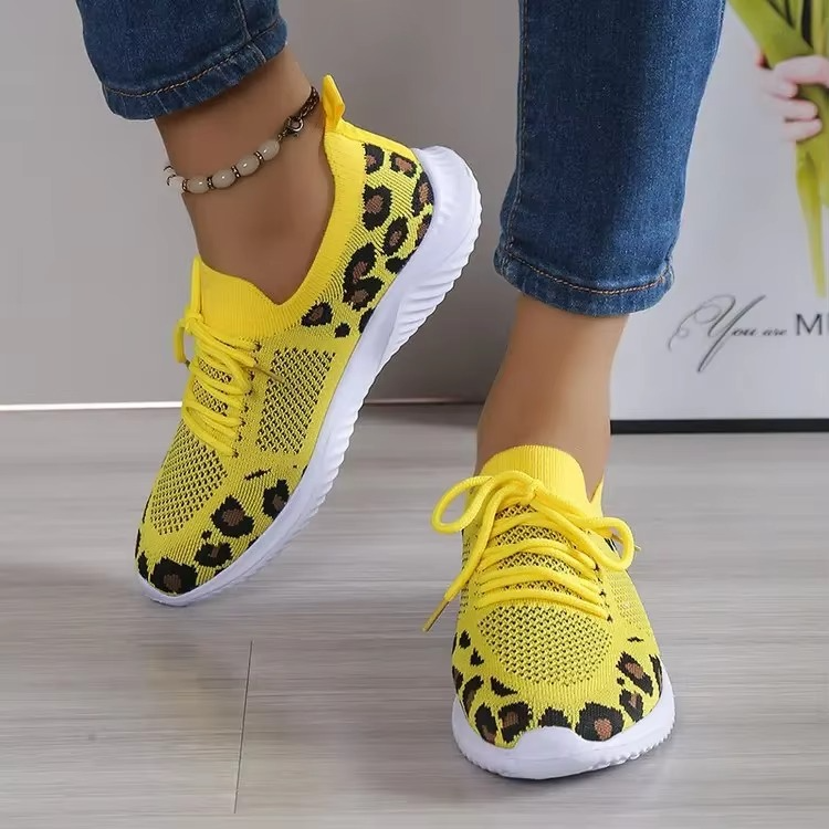 Feline Orthopedic Sneaker