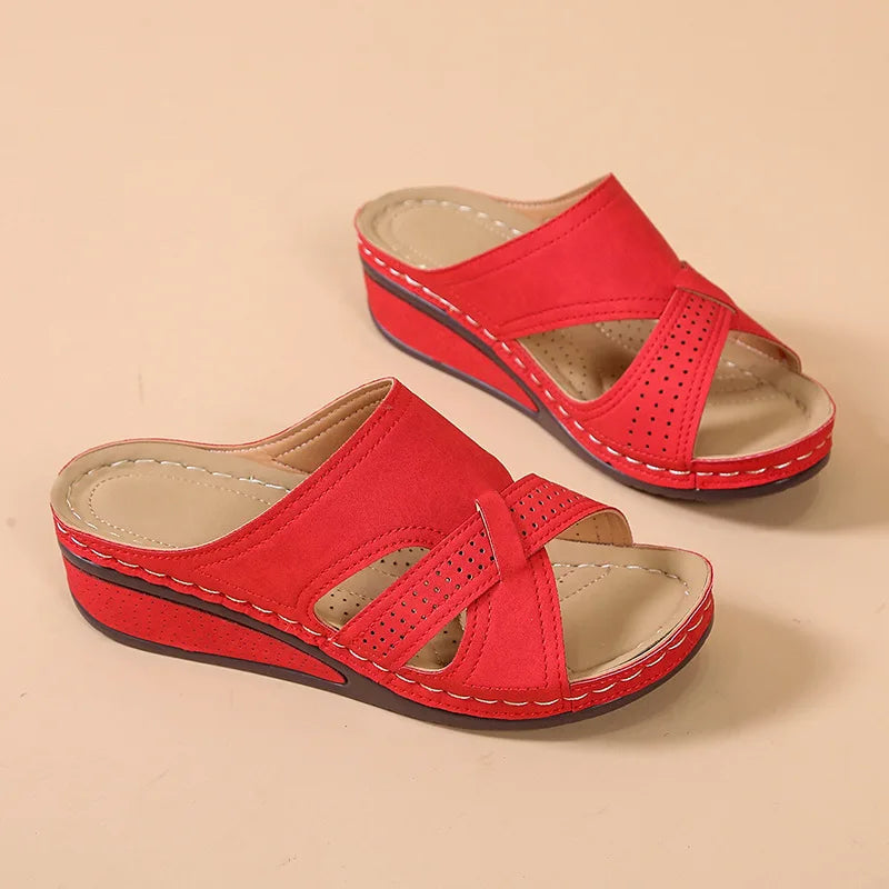 Estela Orthopedic Sandal