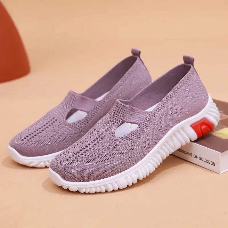 UltraSoft Orthopedic Sneaker