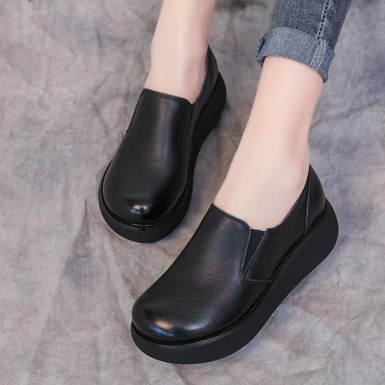 Tradition Orthopedic Shoe