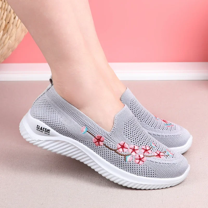 Flower Orthopedic Sneaker