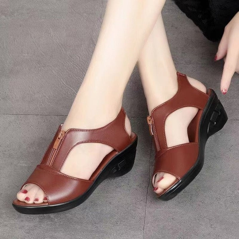 Diva Orthopedic Sandal