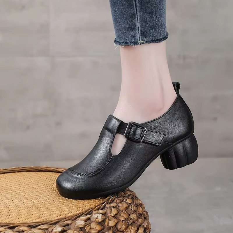 Vittoria Orthopedic Shoe
